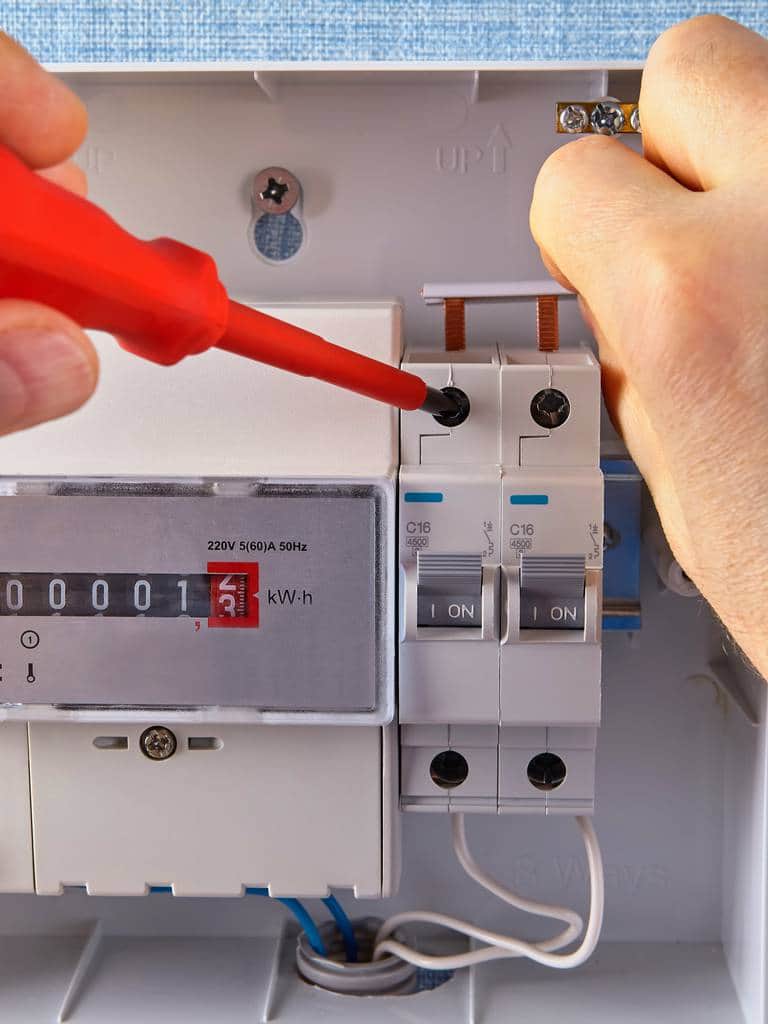 Jak odczytać licznik dwukierunkowy i jak on działa?