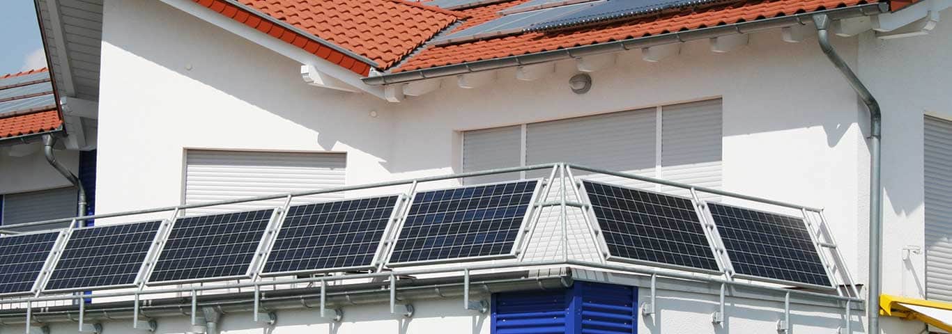 fotowoltaika na balkonie domu jednorodzinnego