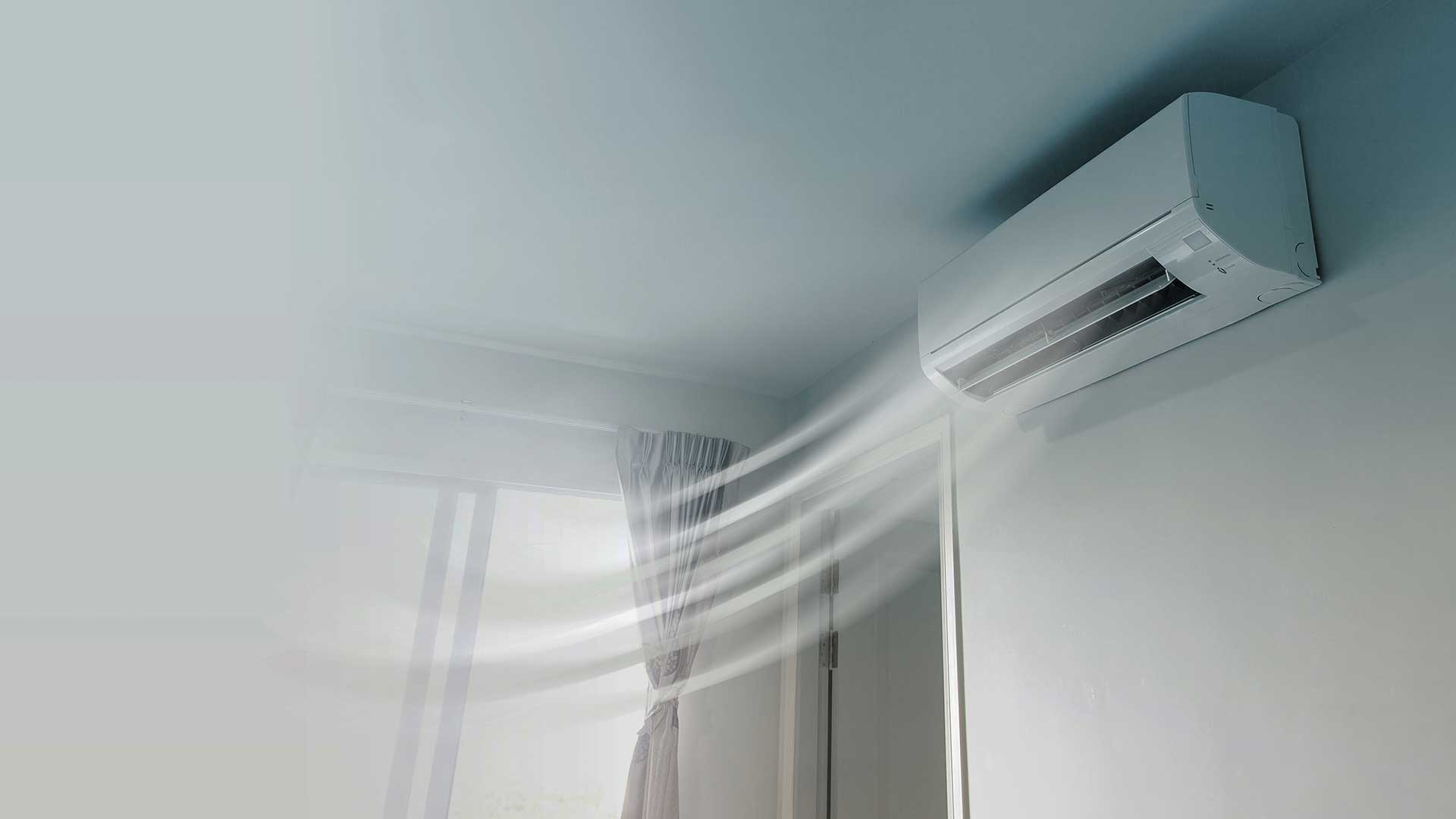klimatyzator oddaje zimne powietrze do pomieszczenia -  w 2021