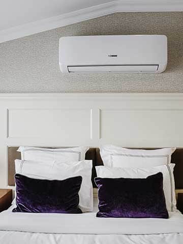 Klimatyzator ścienny w sypialni – ile prądu zużywa klimatyzacja w domu lub mieszkaniu?