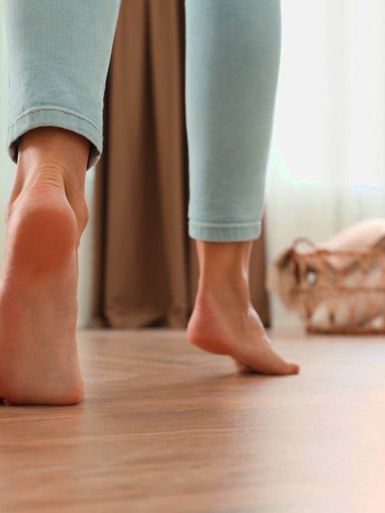 Ile kosztuje układanie parkietu w 2025 roku? Cena i kalkulator kosztów