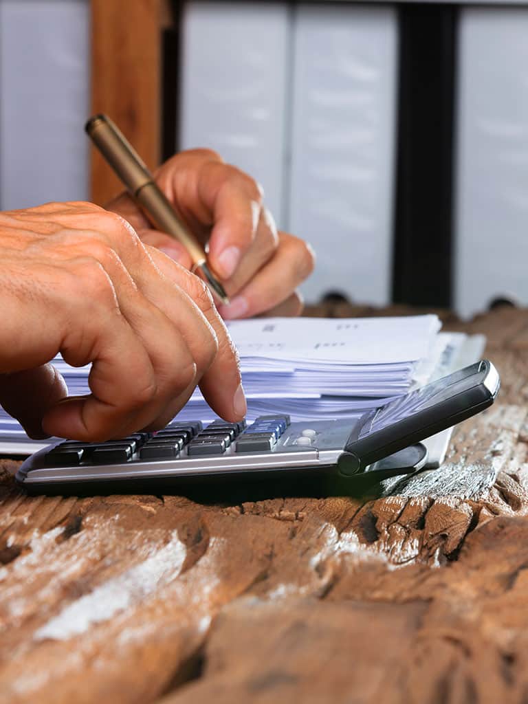 Kredytowanie instalacji fotowoltaicznej. Kredyt czy fotowoltaika na raty?