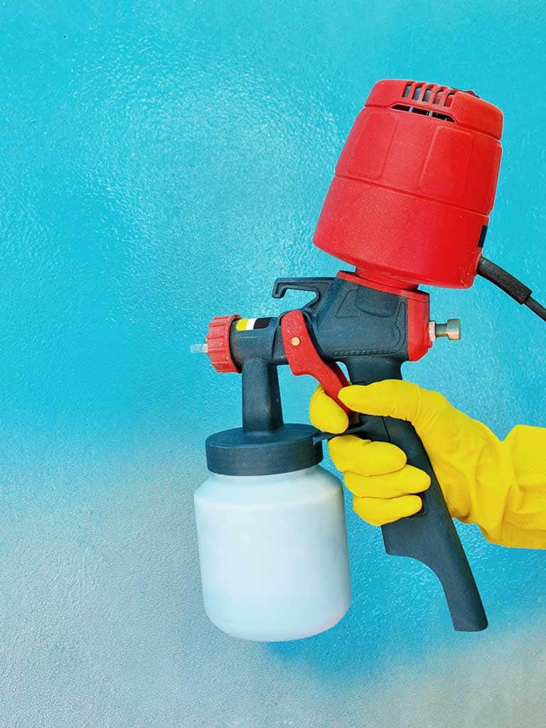 Co to jest malowanie natryskowe i jak malować pistoletem?