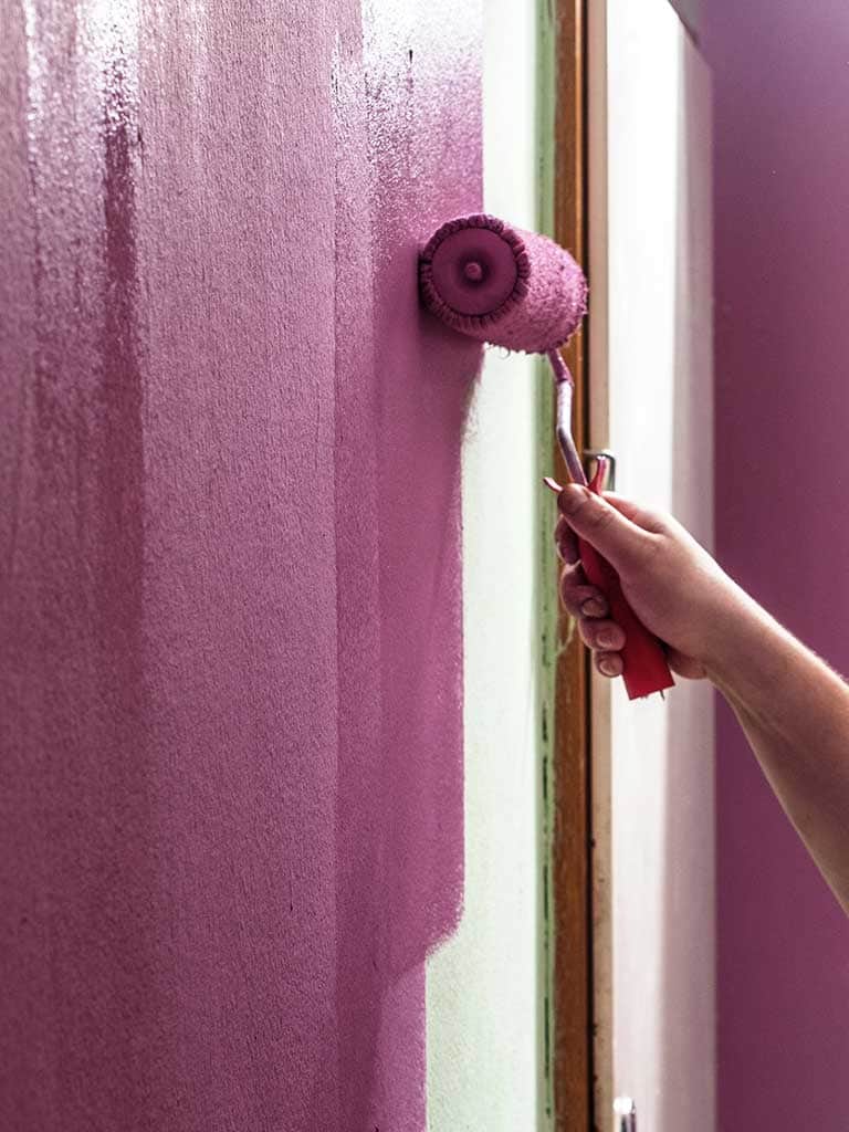 Jak malować ściany? Instrukcja i porady od ekspertów