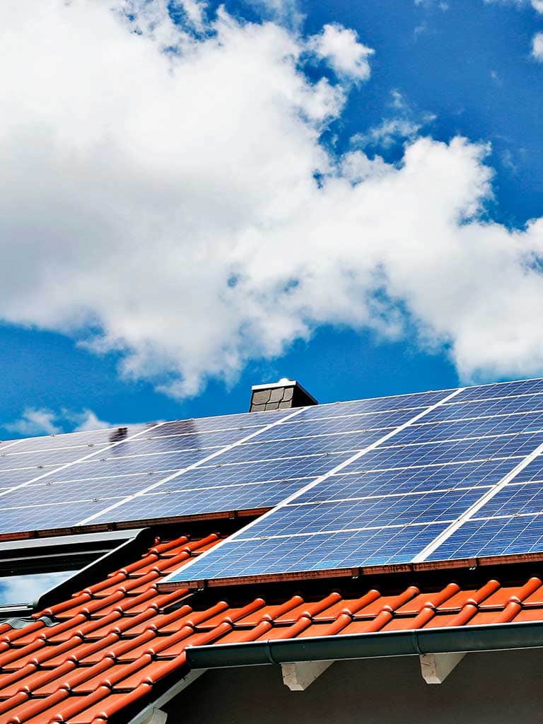 Mikroinstalacja a przyłącze: formalności krok po kroku