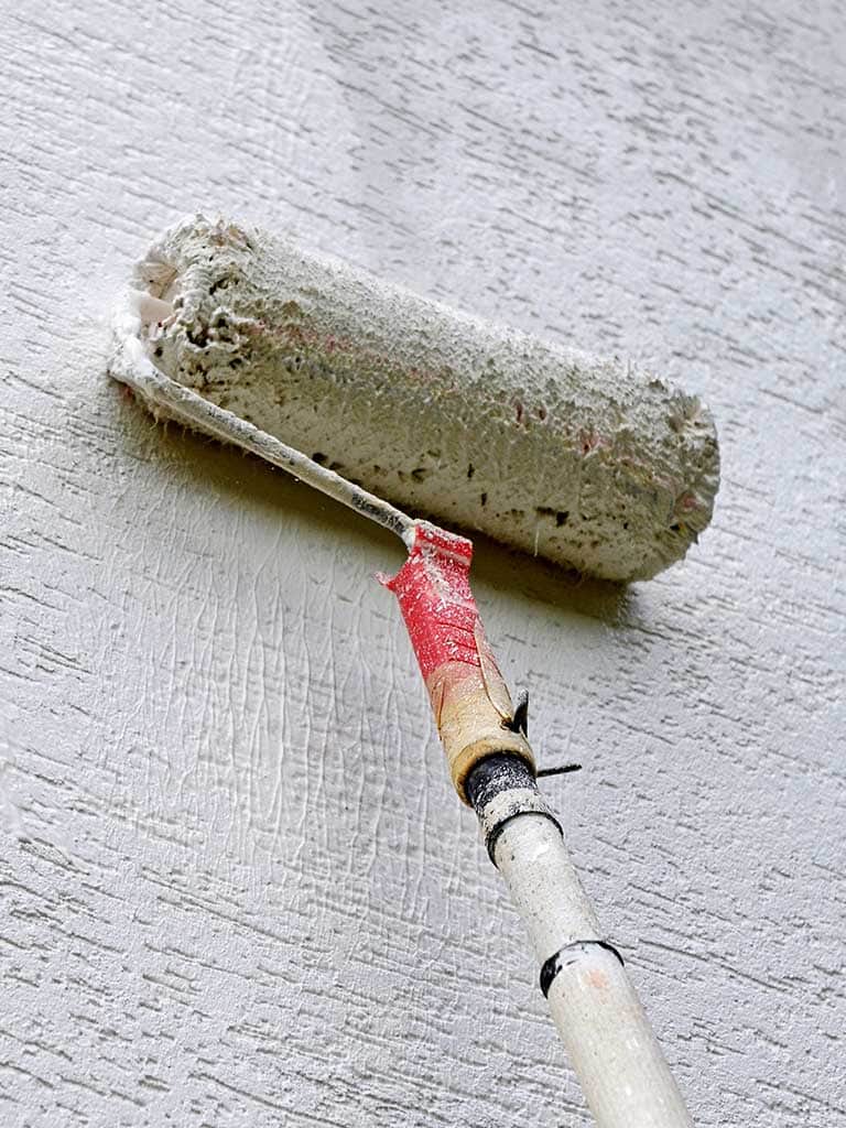 Farba elewacyjna – rodzaje, cena. Jaką farbę fasadową wybrać?