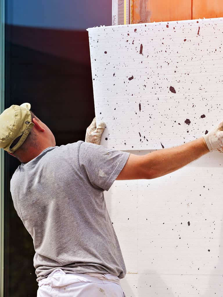 Jak przygotować się do wykonania elewacji w 2025 roku?