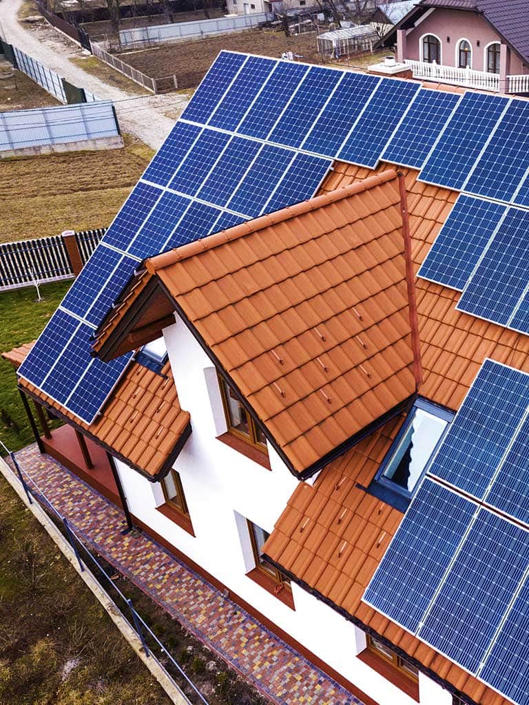 Czym grozi pętla indukcyjna w instalacji fotowoltaicznej?