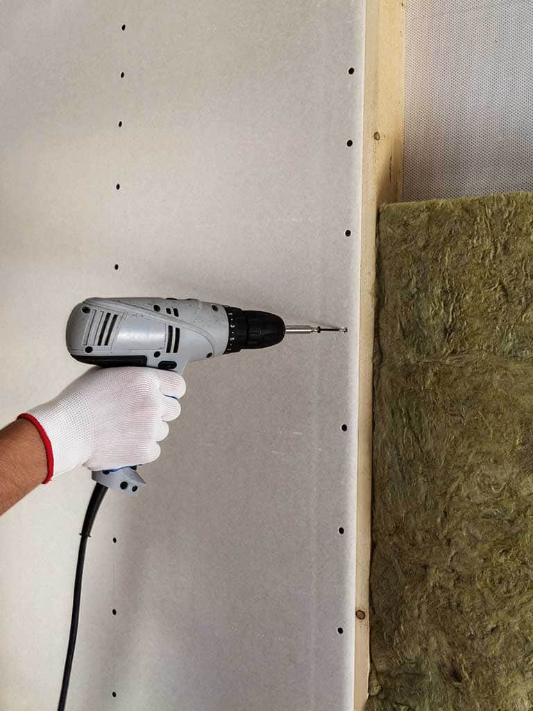 Adaptacja poddasza krok po kroku. Projekt, formalności, koszt