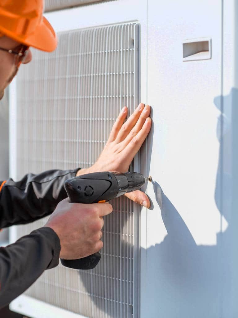 Pompa ciepła w starym domu – czy się opłaca i ile kosztuje?