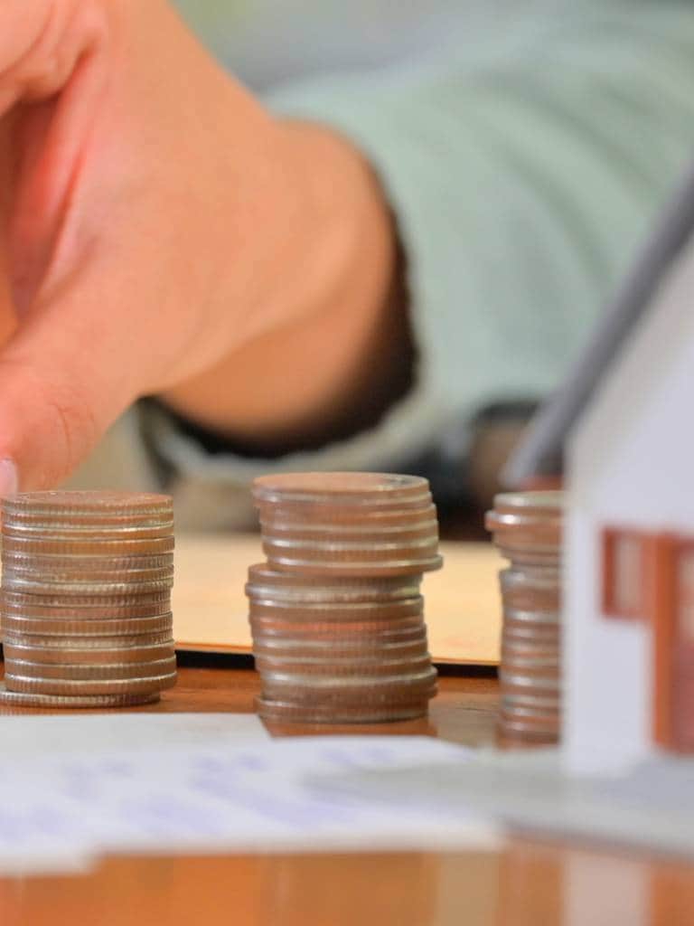 Jakie domy i mieszkania sprzedają Polacy? Raport