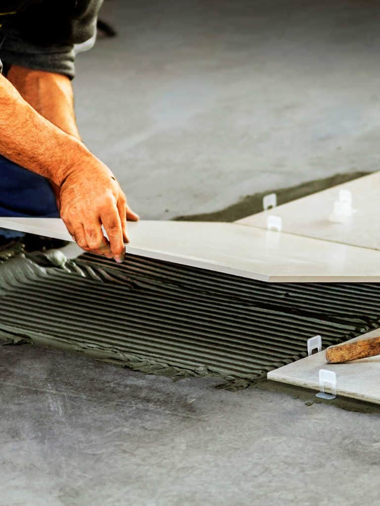 Jak układać płytki? Poradnik krok po kroku