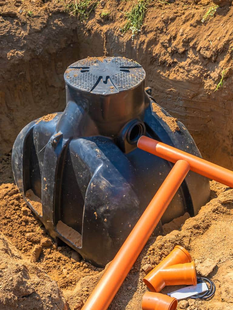 Szambo betonowe – cena 2025, rodzaje, montaż i eksploatacja