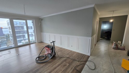 Szpachlowanie agregatem hydrodynamicznym, natryskowe.