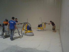 szlifowanie polerowanie renowacja posadzek betonowych