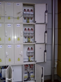 instalacje elektryczne teletechniczne , elektryk warszawa , automatyka budynkowa , energetyka