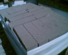 BLOCZKI BETONOWE FUNDAMENTOWE - PRODUCENT