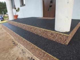 PrestigeStone - Nawierzchnia Mineralno-żywiczna (wodoprzepuszczalna)