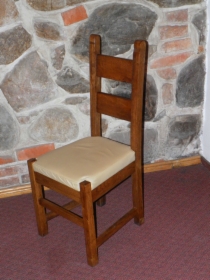 Krzesło dębowe, skóra
