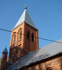 Pokrycie hełmu wieży kościoła - prace wysokościowe