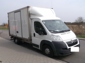 Oddam w dzierżawę kontener z windą do 3,5 t