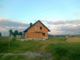 Budowa stanu surowego