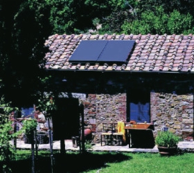 Montaż instalacji kolektorów słonecznych