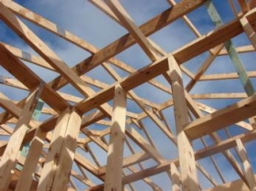 Drewno budowlane , więźba dachowa