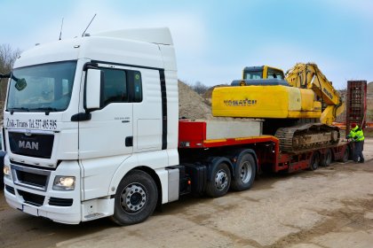 Transport Maszyn Budowlanych