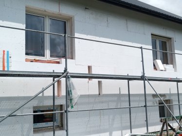 Pełna usługa wykonania zewnętrznej warstwy budynku, od ocieplenia po wykończenie.