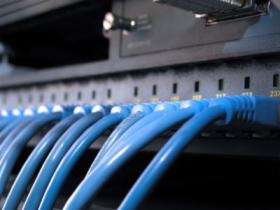 instalacja sieci komuterowych