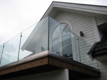 Nowoczesne balustrady wewnętrzne i zewnętrzne