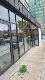 Montaż stolarki aluminiowej