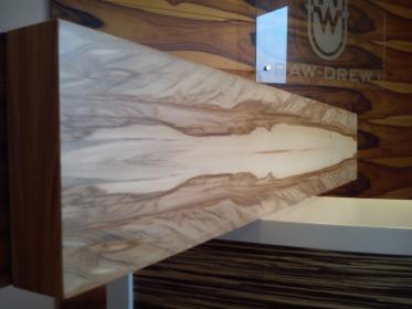 Półka drewniana 180x16x5 z ukrytym mocowaniem