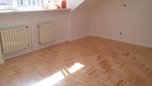 układanie podłóg drewnianych, parkietu, paneli
