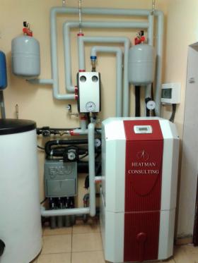 Dostawa i montaż maszynowni powietrznych i gruntowych pomp ciepła dla ogrzewania CO i CWU