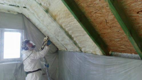 ocieplenia izolacje piana pur ocieplenie poddasza