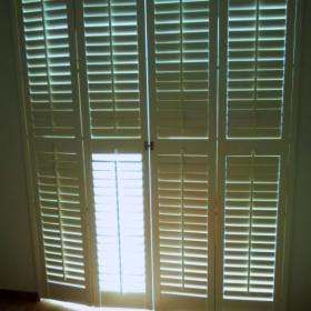 Okiennice wewnętrzne typu 'shutters'