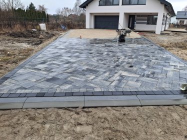 Ukladanie Kostki brukowej