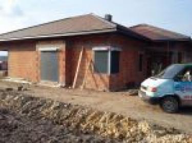 Montaż stolarki okiennej, parapetów itp