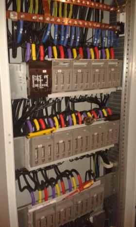 Wykonanie instalacji elektrycznych