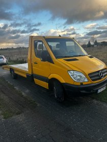 Transport aut osobowych, gabarytow, okien i inne wedlug potrzeby do 2000 tysiecy kilo