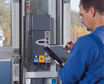 Serwis i konserwacja bram, drzwi, okien.