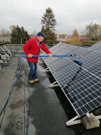 Oferujemy mycie okien ,elewacji szklanych, paneli fotowoltaicznych.