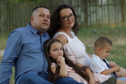 Rodzinne zdjęcia to coś więcej niż pamiątka – to emocje, bliskość i wspomnienia,