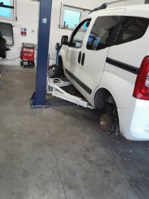 Mechanika pojazdowa, serwis opon