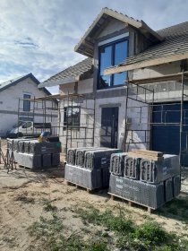 Murowanie domów, ścian działowych, fundamentów z bloczków betonowych,murowanie z klinkieru