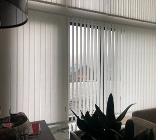 Żaluzje pionowe z montażem do biur, mieszkań i hoteli. Woj. śląskie. Tanio.