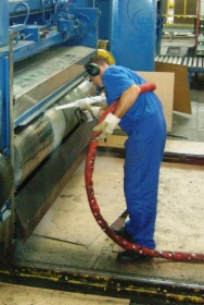 Czyszczenie suchym lodem maszyn i urządzeń przemysłowych