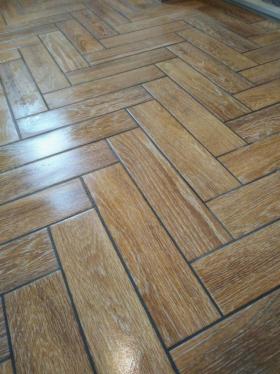 Płytki na podłodze